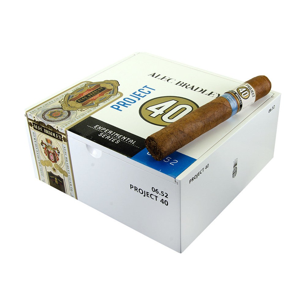 Alec Bradley Project 40 Toro (06.52) 52X6 Box of 24